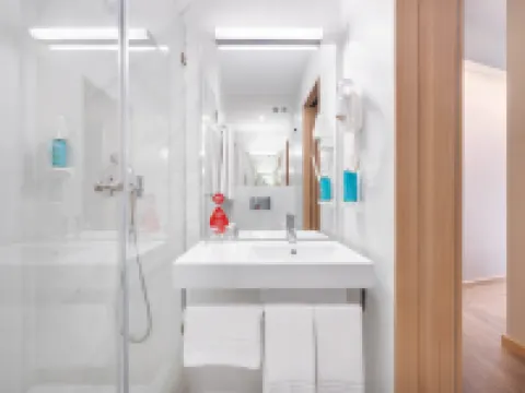 Moov Hotel Évora โรงแรมในแอวูรา