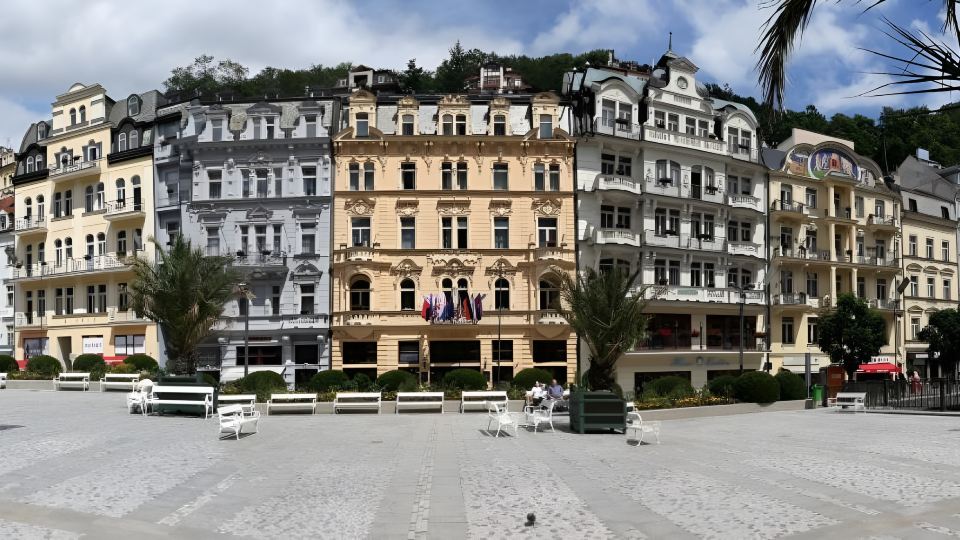 Astoria Hotel & Medical Spa