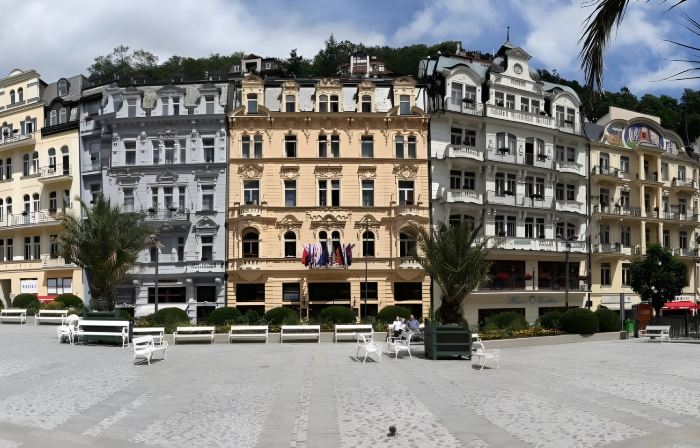 Astoria Hotel & Medical Spa
