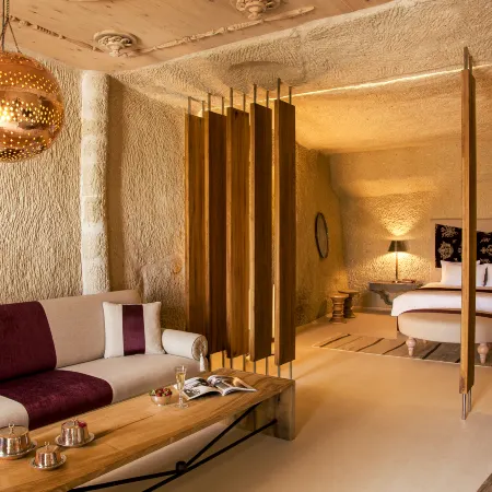 Hezen Cave Hotel
