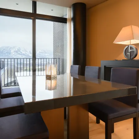HOTELA Niseko Towers