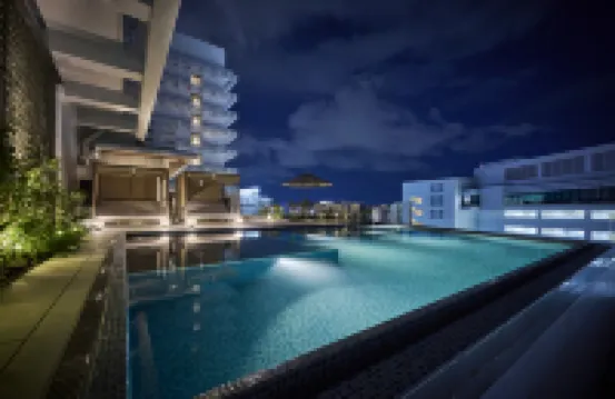 더 로열 파크 호텔 아이코닉 나하