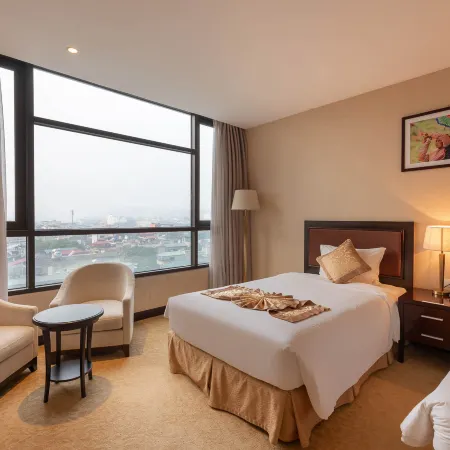 Red River View Hotel