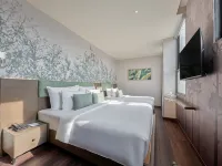 KiN Hotel Central Park Hotels near District 3