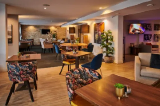 Auswärts - Dein Hotel