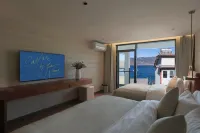 Lugu Lake South Island Villa Resort Hotel