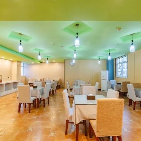 GreenTree Inn Fuyang Shopping Mall
