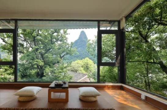 Huangyao Ancient Town Nianju Inn โรงแรมใน