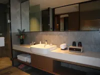 Wyndham Grand Plaza Royale Huarong Bengbu 蚌埠のホテル
