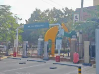 Yuanmou Grand Hotel - parking