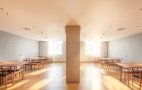 Xuchang Three Kingdoms Hotel (Pang Donglai Times Square Caowei Ancient City Branch) - sarapan