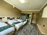 Zhixing Yunjing Business Hotel 資興のホテル