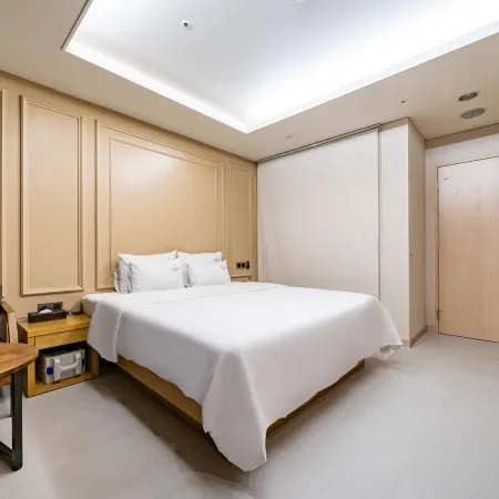 Time Square Hotel