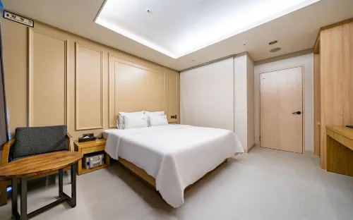 Time Square Hotel