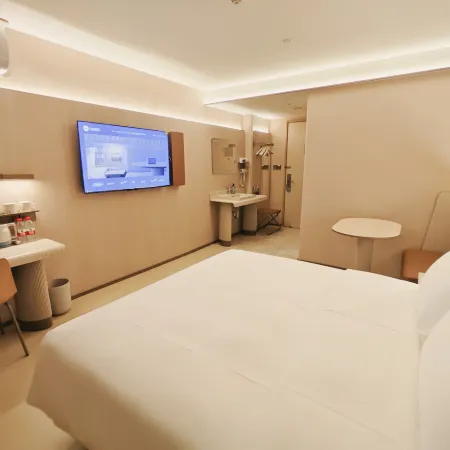 HanTing Hotel (Chaoyang Lingyuan Hongshan Road)