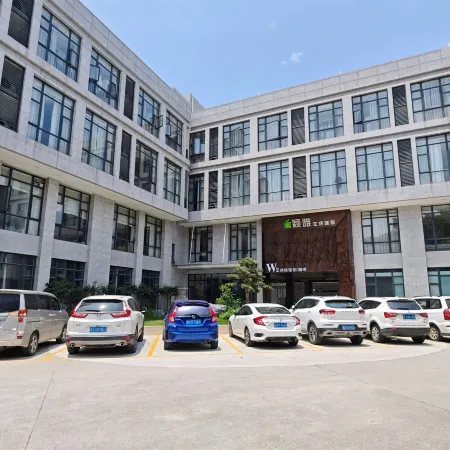 Winart Life service apartment