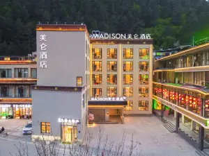 Madison Hotel (Jiuzhaigou Scenic Spot)