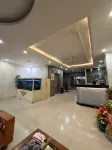 Crown Luxury Hotel - bar