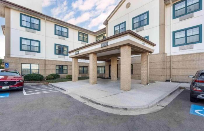 Motel 6 Suites Chicago Lisle IL