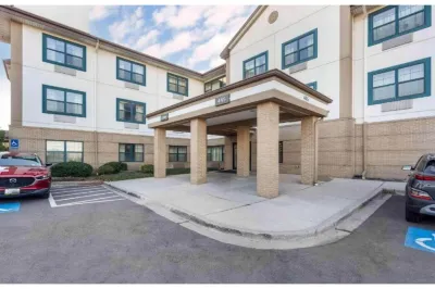 Motel 6 Suites Chicago Lisle IL Hotels in DuPage County
