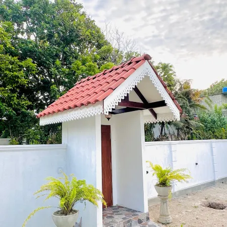 The Ridge Colonial Villa