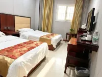 Golden Leaf Hotel
