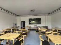 雲宅小院（阿西里西韭菜坪店） - 停車場