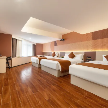 Lanlin Hotel (Yongqingfang Branch), Shangxiajiu Pedestrian Street, Guangzhou