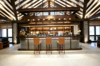 Gongga cliff Hot Spring Hotel - بار
