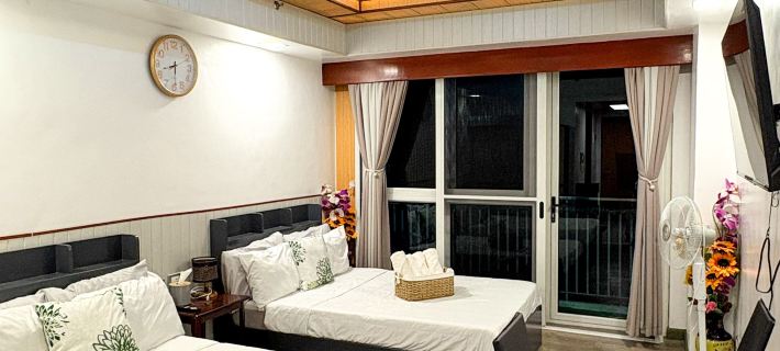 Highland Breeze Condo โรงแรมในเบงเกวต
