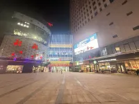 โรงแรมรั่วสุ่ย ออทัมวิว (ว่านต๋าพลาซ่า มหาวิทยาลัยครูเหวยหนาน) - วิวภูเขา