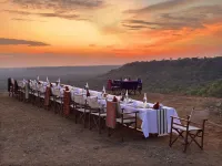Entikko Safari Lodge - breakfast