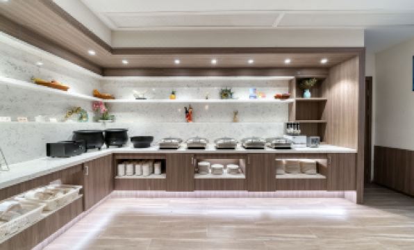 HanTing Hotel (Huzhou Yishang Street) - Housity