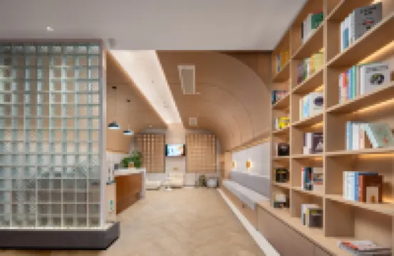 曼爾頓漫悅酒店（南寧火車站廣西大學地鐵站店）