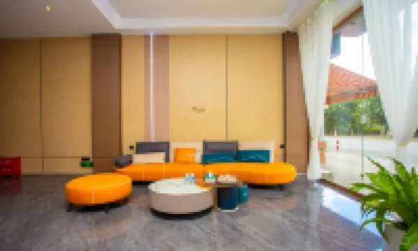 Moxiang Qingzhu Hotel (Linyi No.1 Middle School)