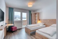 Cooee alpin Hotel Bad Kleinkirchheim فنادق في أفريتز