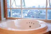 Urbana Langsuan Hotel - romantis