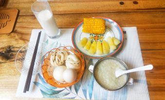 Wooden Lodge · Factory Hotel (Guilin) - Housity