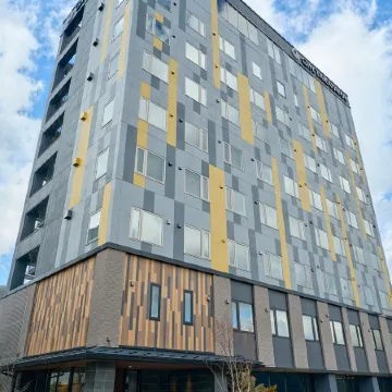 Hotel and Spa Gift Takayama Отели рядом с достопримечательностью «Higashiyama Walking Course»