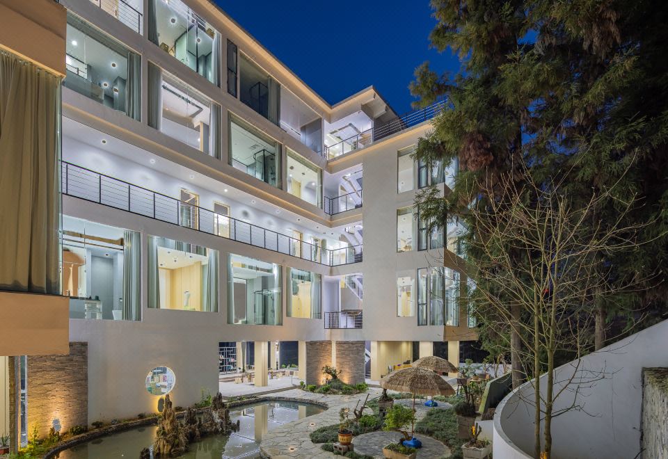 hotel overview picture