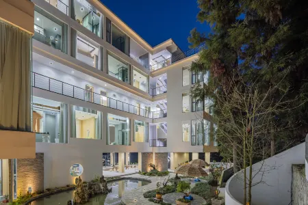 Enshi Grand Canyon Yunyin Leye Homestay Отели рядом с достопримечательностью «Yulong Crevice»