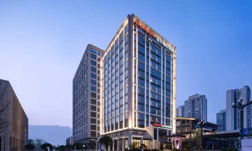 Hampton by Hilton Yibin Railway Station