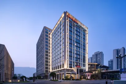 Hampton by Hilton Yibin Railway Station