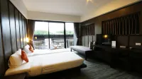 La Lune Beach Resort - balcony