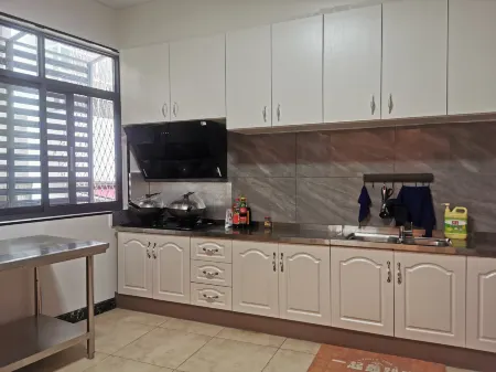 Rongshui Slow Girl Dream Xianju Qishi Villa Party Hall Отели в г. Жуншуй