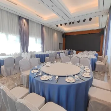 Jijia Business Hotel (Hailin High-Speed Railway North Station)