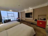 Zhangbei Yueying International Hotel Hotels near Jeonbuk Sky Road Flower Sea