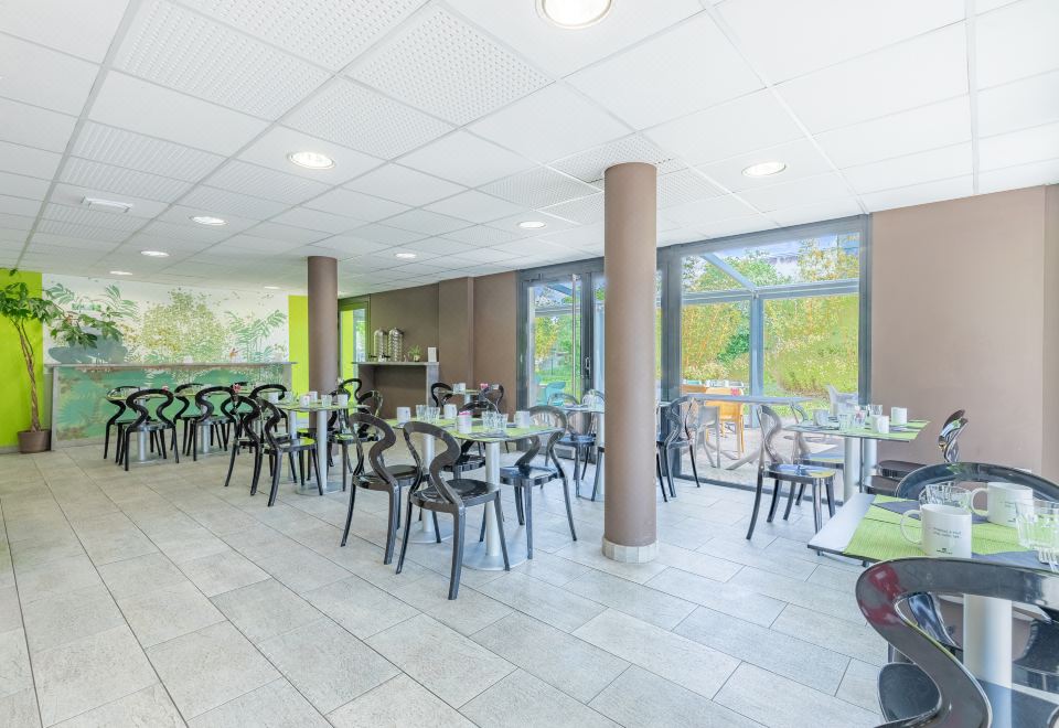 2. 아파트시티 콩포..