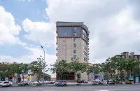 LANOU Hotel (Dengfeng Songshan Shaolin Cultural City)