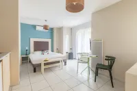 Appart'City Classic Bordeaux Aéroport St Jean d'Illac Hotels in 